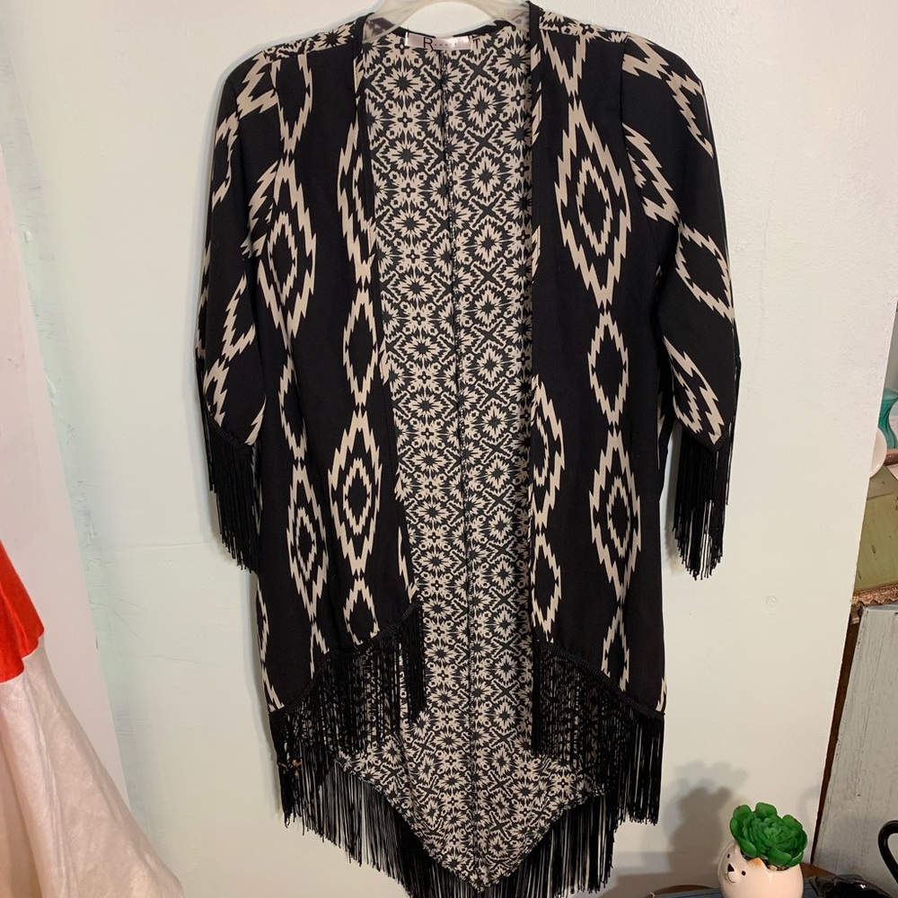 •Rumors• Patterned Fringe Kimono